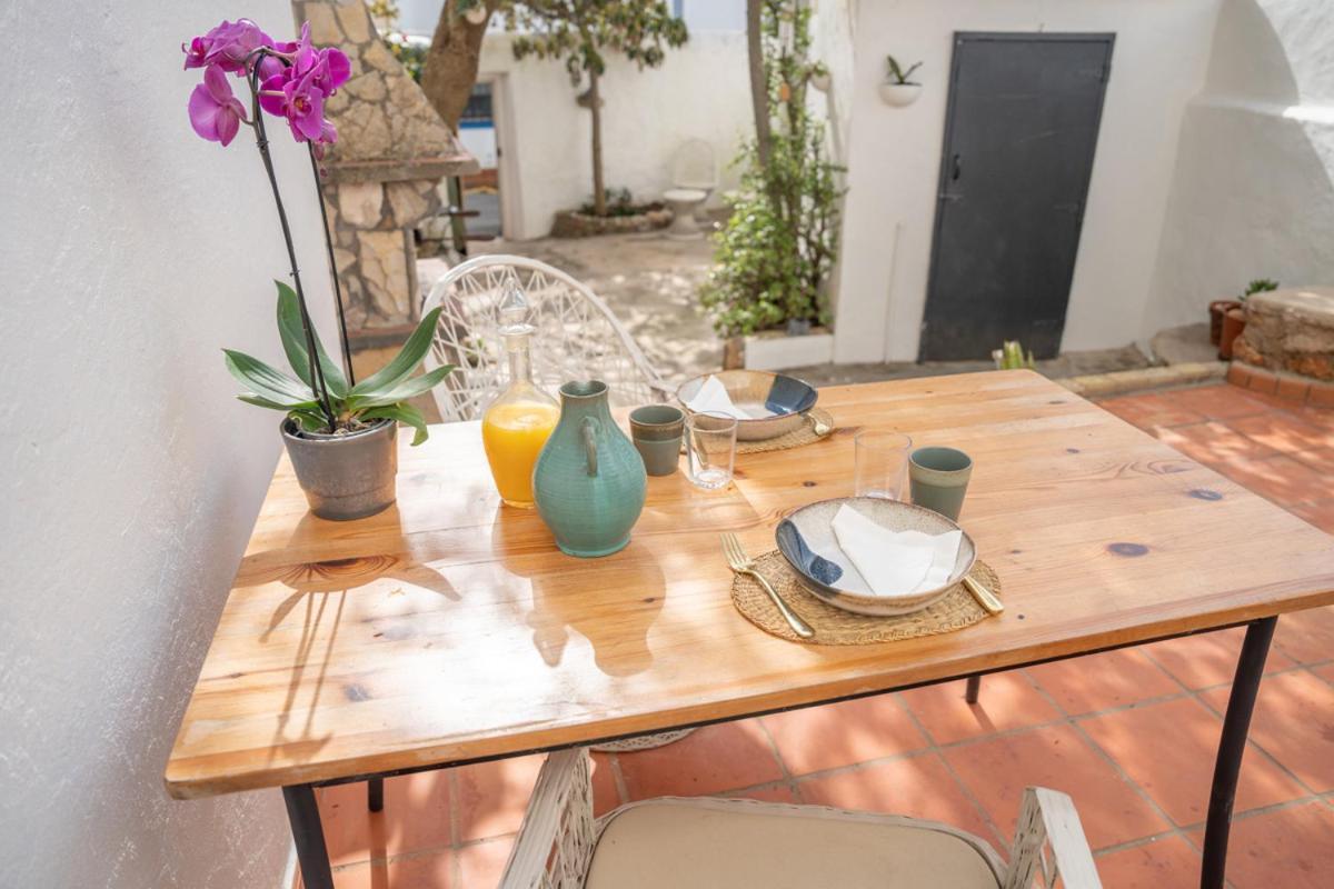 Bed and Breakfast Casa Carina Espiche Екстер'єр фото