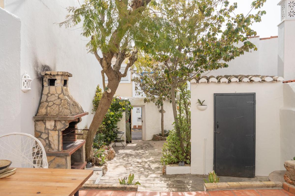 Bed and Breakfast Casa Carina Espiche Екстер'єр фото