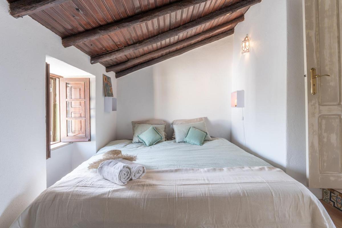 Bed and Breakfast Casa Carina Espiche Екстер'єр фото